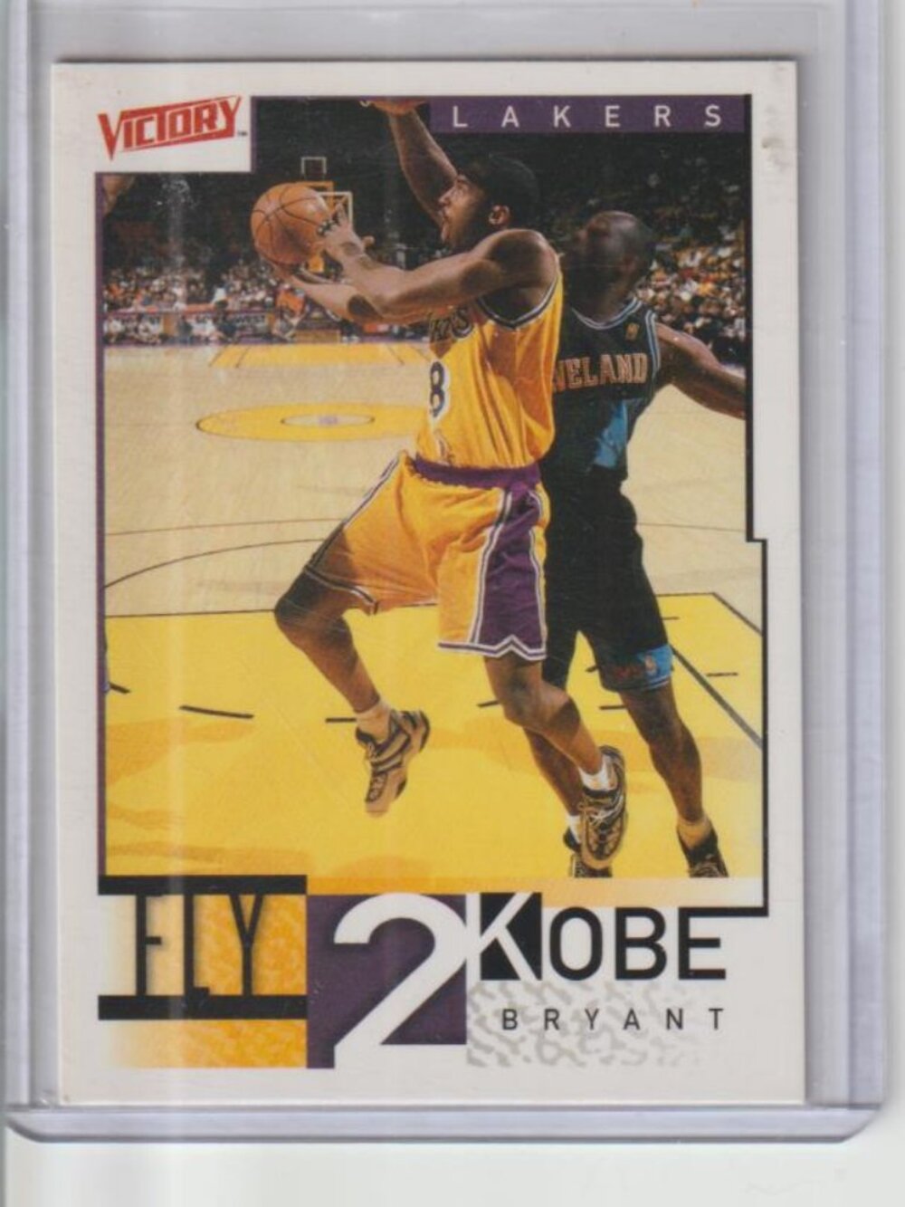 Kobe Bryant 2000-01 Victory Fly2K #285